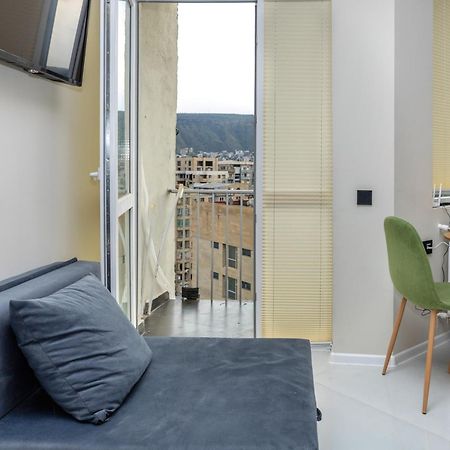 Vip Apart 778 Lägenhet Tbilisi Exteriör bild